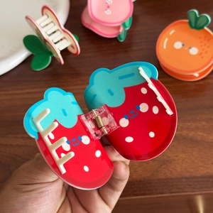 Süße Erdbeere Haarklammer Set für Frauen mit High Ponytail Shark Clip Design für Haare
