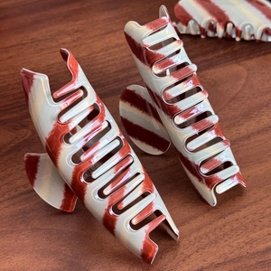 Large tortoiseshell pattern acetate shark hair claw clip with striped glossy finish