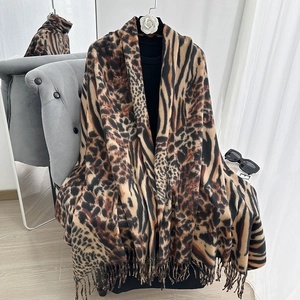 Leopard Print Faux Cashmere Scarf For Women Winter Warm Soft Animal Pattern Shawl Wrap With Tassels Fashion Accessory