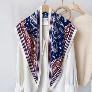 French Vintage Plaid Triangle Satin Scarf Twill Satin Bandana Headwrap Geometric Printed Neck Scarf Shawl For Women Accessories