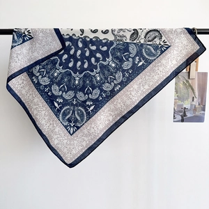 Dunkelblaues Paisley Halstuch mit Fischgrätmuster für Damen, modisches quadratisches Seidentuch