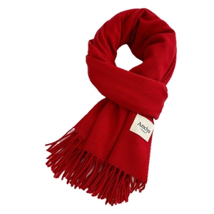 Écharpe rouge en mélange de laine pour femme avec pompons à franges pour l'hiver