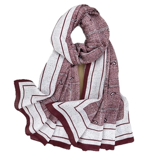 Elegante sciarpa in lino con stampa paisley bordeaux e bianco crema con frange