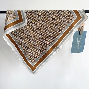 Vintage Luxus Kette Druck Quadratisches Tuch Für Damen Satinnähnlich Polyester Geometrisches Halstuch Mode Schal