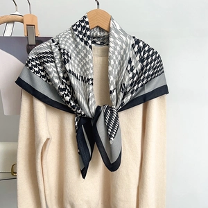 Women Elegant Houndstooth Pattern Square Scarf Polyester Satin Large Scarf Winter Warm Shawl Fashion Headscarf Neck Scarf