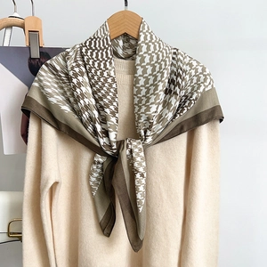 Houndstooth and star pattern large square scarf shawl in coffee and white shades
