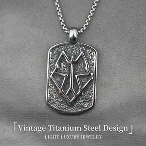 Retro Stainless Steel Wolf Head Totem Pendant Necklace For Men Vintage Geometric Hammered Rectangular Tag Jewelry