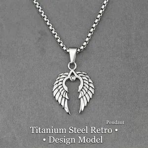 Collana con Pendente Ali di Angelo in Acciaio al Titanio Vintage Design a Piuma Catena Veneziana in Acciaio Inossidabile