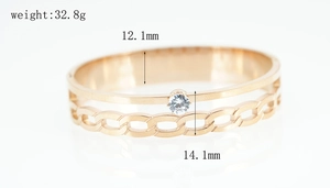 Vue détaillée du bracelet en acier titane tissé montrant la largeur de 14,1 mm
