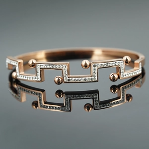 Bracelet Jonc Luxueux Géométrique en Acier Inoxydable Or Rose Incrusté de Strass en Zigzag pour Femme Fête Bijoux Élégants