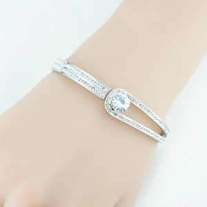 Titanium steel buckle bracelet with large round main stone and double row crystal paving