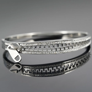 Luxury Titanium Steel Zipper Bangle For Women Rhinestone Inlaid Fashion Jewelry Silver Color Creative Open Bracelet