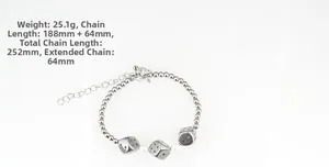 Detailed view of dice charm bracelet with weight 25.1g and 252mm total chain length