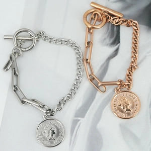 Vintage Queen Elizabeth II Coin Pendant Bracelet For Women Titanium Steel Curb Paperclip Splicing Chain OT Buckle Jewelry