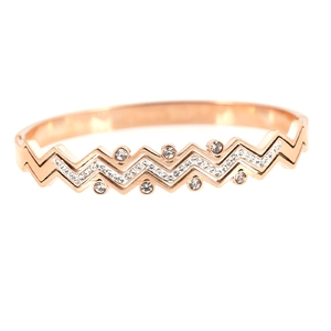 Elegante bracciale rigido oro rosa con motivo a onde, cristalli e doppia fila di diamanti