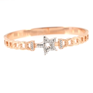 Rose gold stainless steel star bracelet with pavé cubic zirconia and chain link design