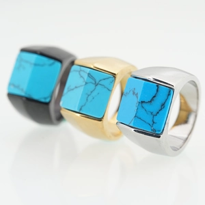 Bague Chevalière Vintage en Acier Titane pour Hommes Femmes Incrustation de Turquoise Artificielle Carrée Bijoux Punk