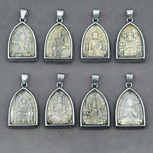 Collana con Ciondolo Buddha in Acciaio Inossidabile al Titanio Vintage per Uomo Amuleto Guardiano dello Zodiaco Oro Argento