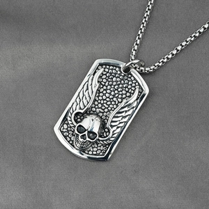 Gothic skull pendant necklace with wings in vintage steel for hip hop men fashion