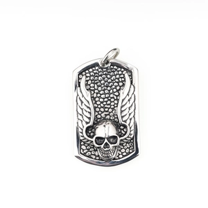 Gothic skull with wings metal pendant in vintage silver finish for hip-hop necklace