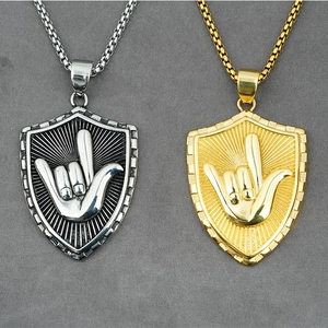 Collar Con Colgante de Escudo Con Gesto de la Mano I Love You de Acero Inoxidable para Hombres Mujeres Joyería Hip Hop Vintage Cadena de Caja Oro Plata
