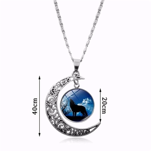 Vintage howlong wolf moon pendant necklace with silver hollowed crescent moon and gemstone