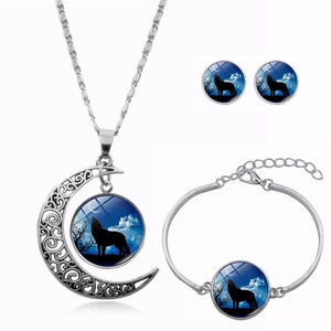 Vintage Alloy Glass Moon Howling Wolf Pendant Necklace Bracelet Stud Earrings Jewelry Set Women Night Sky Animal Accessory