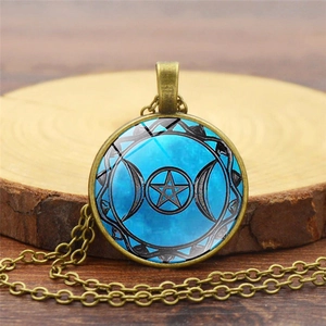 Vintage Triple Moon Goddess Pentagram Pendant Necklace Gothic Mystic Time Gem Alloy Glass Chain Jewelry For Unisex Gift