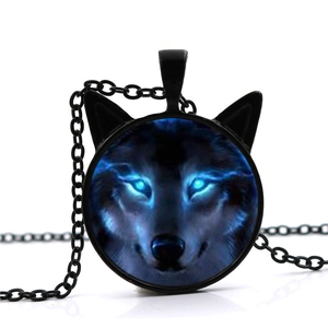 Vintage Alloy Glass Wolf Head Pendant Necklace Gothic Animal Blue Eye Wolf Rose Mystery Jewelry For Men Women Gift