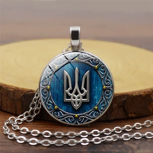 Vintage Alloy Glass Ukraine Trident Pendant Necklace Retro Tryzub National Emblem Time Gemstone Sweater Chain For Men Women