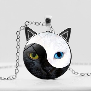 Collier Pendentif Oreille de Chat Yin Yang Vintage pour Femmes Alliage Verre Oeil de Chat Gemme du Temps Bijoux Mode Bronze Argent Noir