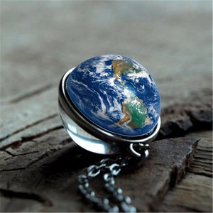Collier Pendentif Boule de Verre Double Face Planète Galaxie Alliage Système Solaire Univers Ciel Étoilé Bijoux Chaîne de Pull Unisexe