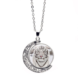 Vintage Alloy Glass White Tiger Time Gem Rotating Moon Pendant Necklace Retro Hollow Crescent Animal Jewelry For Women Men