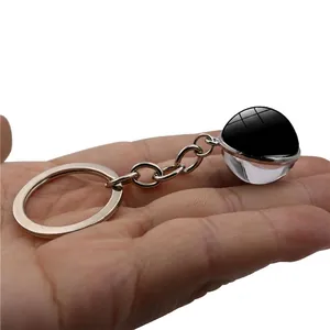 Porte-clés boule de verre personnalisable avec anneau en métal pour designs uniques