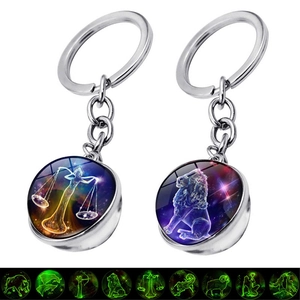 Portachiavi Luminoso a Forma di Sfera di Vetro Con Dodici Segni Zodiacali Cielo Stellato in Lega di Zinco per Uomo e Donna
