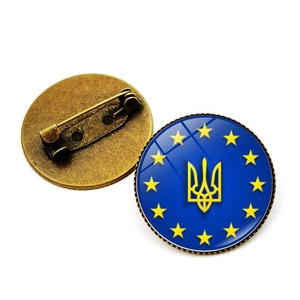Ukraine Wappen und EU Sterne Glascabochon Anstecknadel mit Bronze Metallbasis