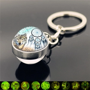 Luminous Wolf Dreamcatcher Glass Ball Keychain Zinc Alloy Time Gem Key Ring Glow-In-The-Dark Pendant Accessory For Backpack Gift