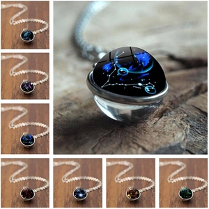 Collier Pendentif Boule en Verre et Alliage des 12 Signes du Zodiaque Bijoux Thème Galaxie et Ciel Étoilé Cadeau Unisexe
