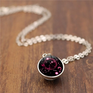 Collier constellation du Scorpion avec pendentif boule de verre double face et chaîne argent