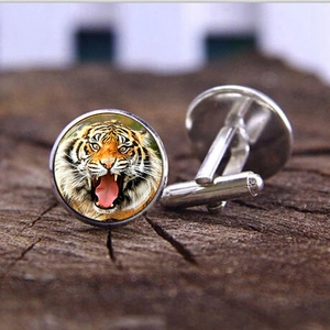 Vintage Roaring Tiger Head Cufflinks For Men Alloy Glass Cabochon French Shirt Business Formal Wedding Fashion Jewelry