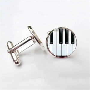 Boutons de manchette pour hommes avec motif touches de piano noir et blanc sur métal