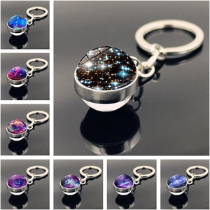 Porte-clés Boule de Verre Double Face Nébuleuse Galaxie Alliage de Zinc Argent Pendentif Planète Univers pour Décor de Sac Cadeau