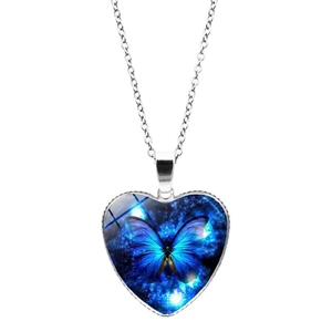 Vintage Alloy Glass Heart Pendant Necklace For Women Butterfly Pattern Adjustable Chain Fashion Jewelry Sweater Chain Gift