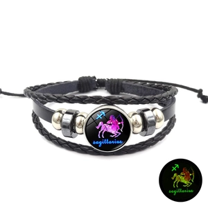 Bracelet multicouche en cuir tressé lumineux Sagittaire avec charme zodiaque