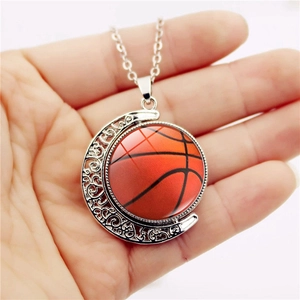 Collier pendentif lune rotatif avec motif de basket-ball pour les fans de sport
