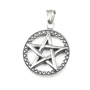 Collier pentagramme Viking en acier inoxydable vintage avec gravures géométriques