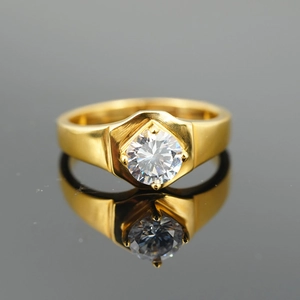 Classic gold titanium steel ring with a brilliant round diamond in hexagonal setting