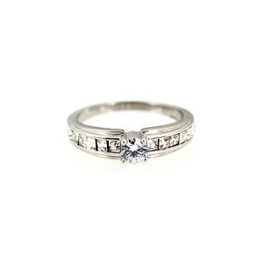 Classic silver titanium steel wedding ring with round central zircon and channel set stones