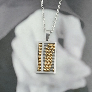 Collier Pendentif Boulier Chinois Créatif en Acier Titane Bijoux en Métal Bicolore Pour Hommes Femmes Bijoux de Mode Chaîne de Pull