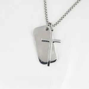 Collana da Uomo con Pendente a Croce in Acciaio al Titanio Incisione Preghiera del Signore Dog Tag Gioielli Religiosi